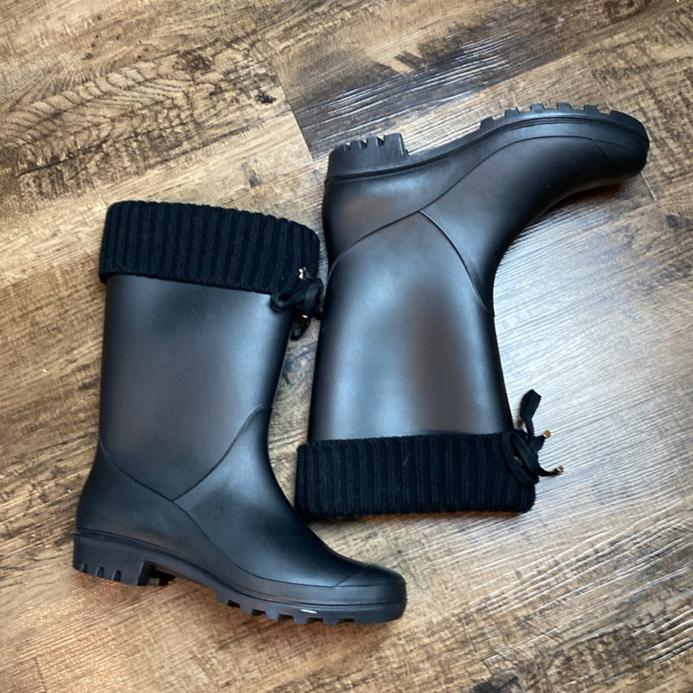Charter Club EUC 9 Camylla Collar Tall Black Pullon Rain Boots, Preowned